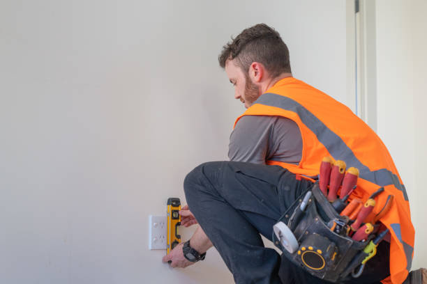 Best Residential Electrician Services  in Saratoga, WY
